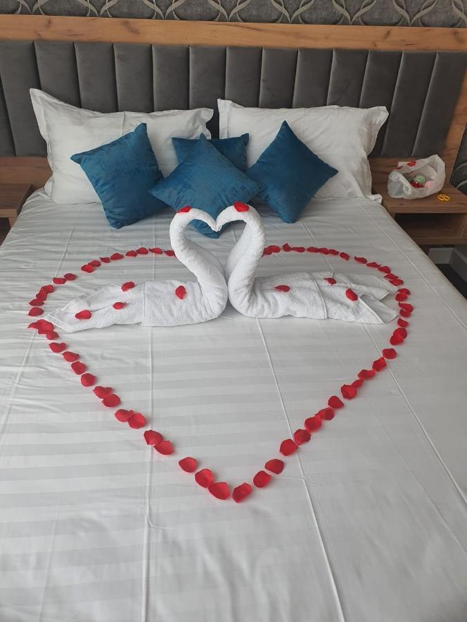 Hotel Excellence Bucureşti Ngoại thất bức ảnh