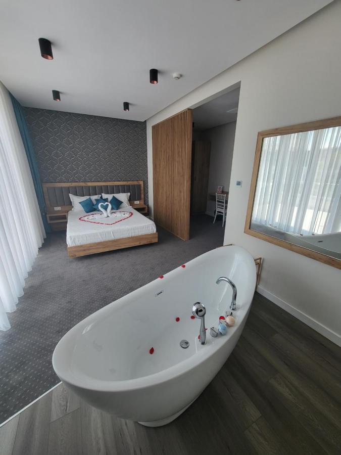 Hotel Excellence Bucureşti Ngoại thất bức ảnh