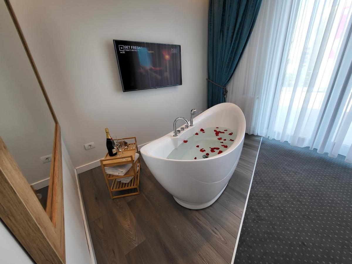 Hotel Excellence Bucureşti Ngoại thất bức ảnh